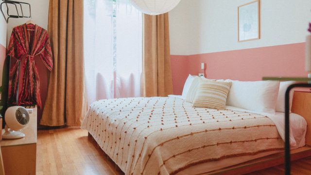 Why Bedroom Shelving is the New Living Room Trend You Need Now