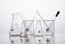 Reaction of sodium hydroxide and dilute hydrochloric acid Ph