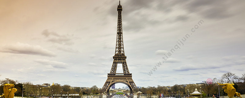 How tall is the Eiffel Tower in France How tall is the Eiffel Tower in France(图1) How tall is the Eiffel Tower in France