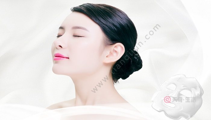 What should you do before exfoliating and applying a facial mask? What should you do after applying a hydrating mask?(图3) What to do before exfoliating and applying a facial mask