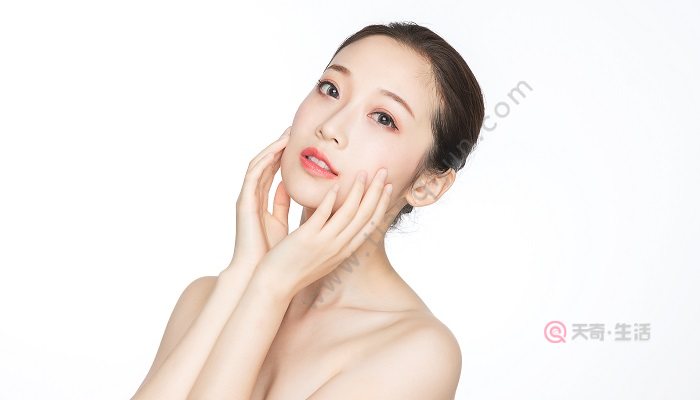 How to make your own whitening and anti-acne toner Homemade whitening toner recipe(图3) How to make your own whitening and anti-acne toner